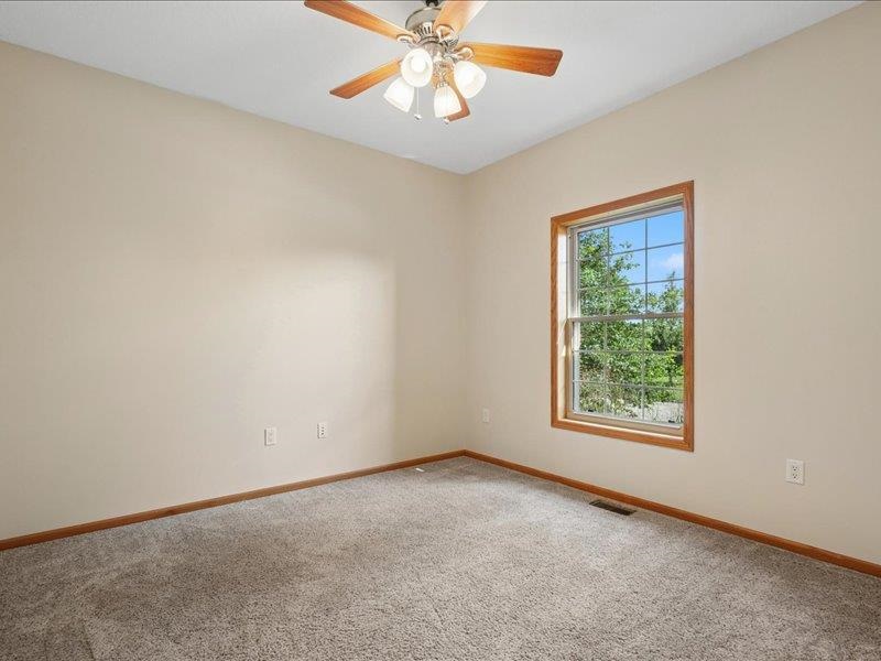 720 Blue Jay Court Tiffin IA 52340