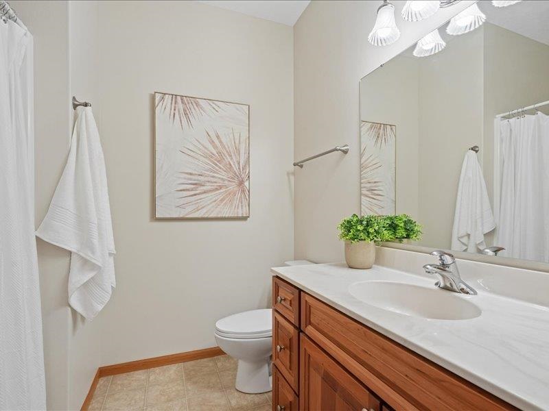 720 Blue Jay Court Tiffin IA 52340