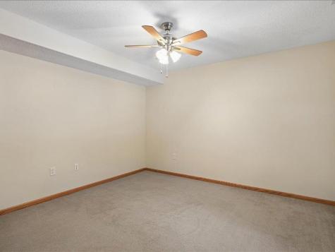 720 Blue Jay Court Tiffin IA 52340
