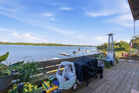 9868 F Avenue Wapello IA 52653