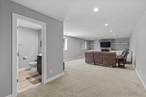 1515 Franklin Street North Liberty IA 52317