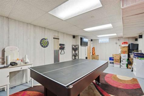 1902 Johnson Avenue NW Cedar Rapids IA 52405