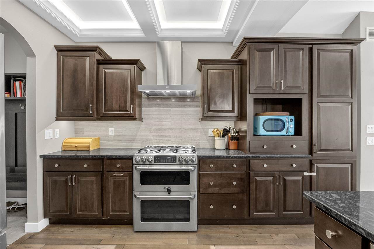 856 Sugar Loaf Circle Iowa City IA 52245