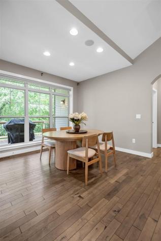 856 Sugar Loaf Circle Iowa City IA 52245
