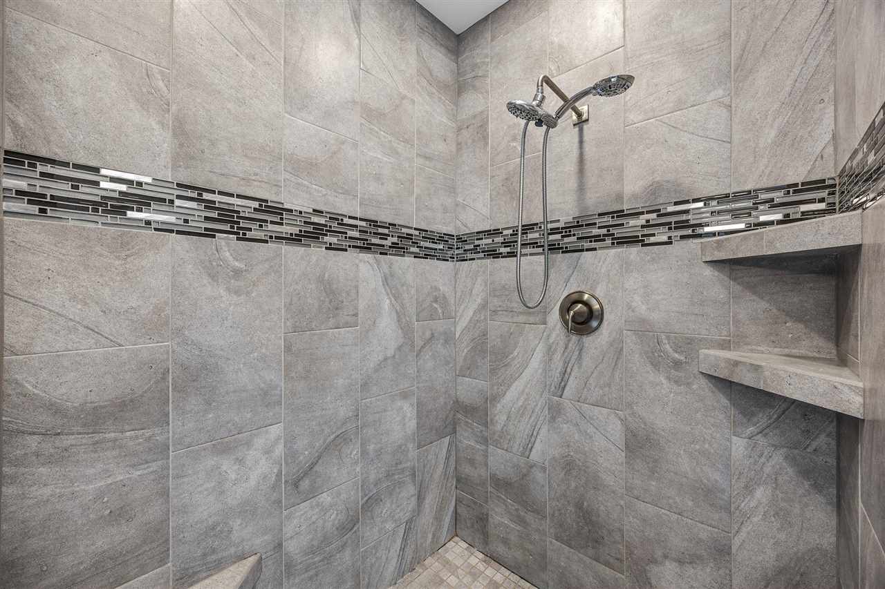 856 Sugar Loaf Circle Iowa City IA 52245