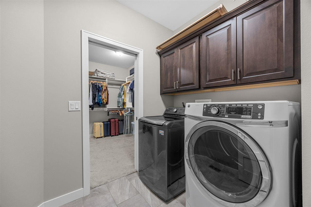 856 Sugar Loaf Circle Iowa City IA 52245