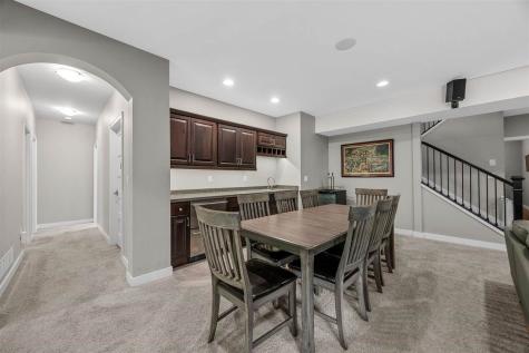 856 Sugar Loaf Circle Iowa City IA 52245
