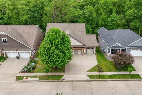 856 Sugar Loaf Circle Iowa City IA 52245