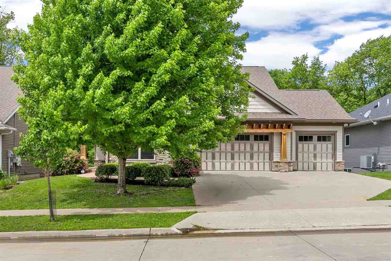 856 Sugar Loaf Circle Iowa City IA 52245