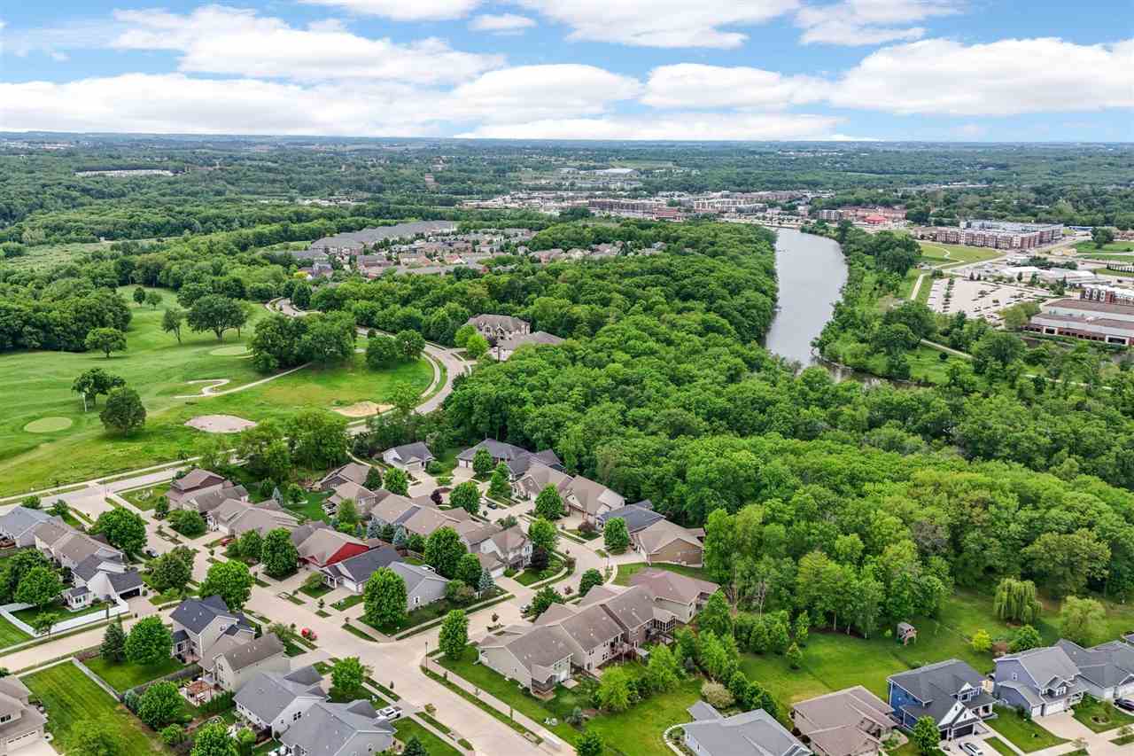 856 Sugar Loaf Circle Iowa City IA 52245