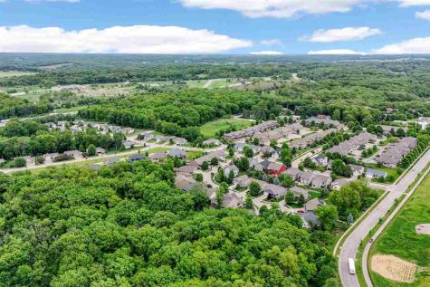 856 Sugar Loaf Circle Iowa City IA 52245