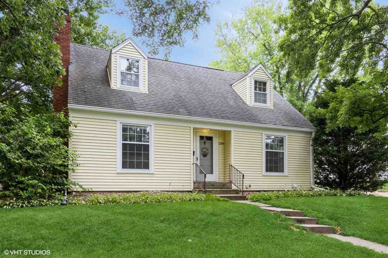 209 Koser Avenue Iowa City IA 52246