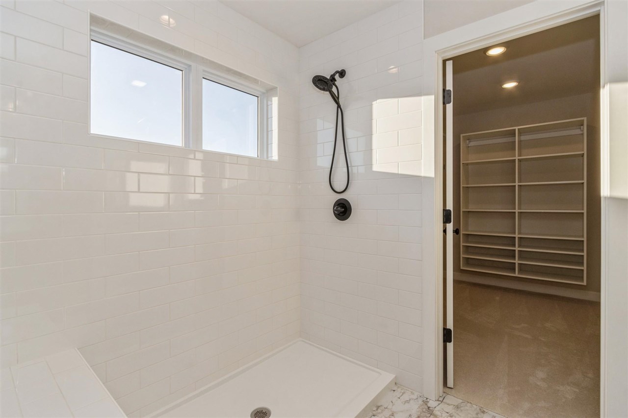 837 Heron Drive Iowa City IA 52245