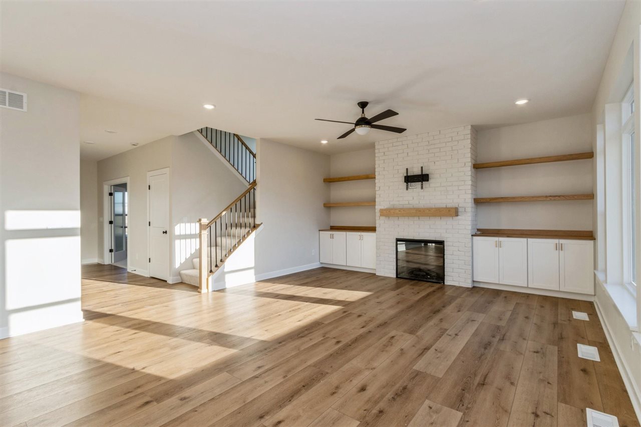 837 Heron Drive Iowa City IA 52245