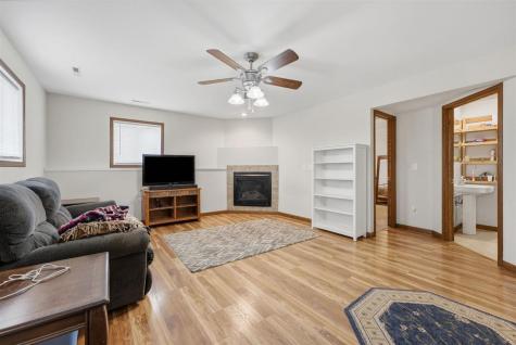 3118 116th Circle Riverside IA 52327
