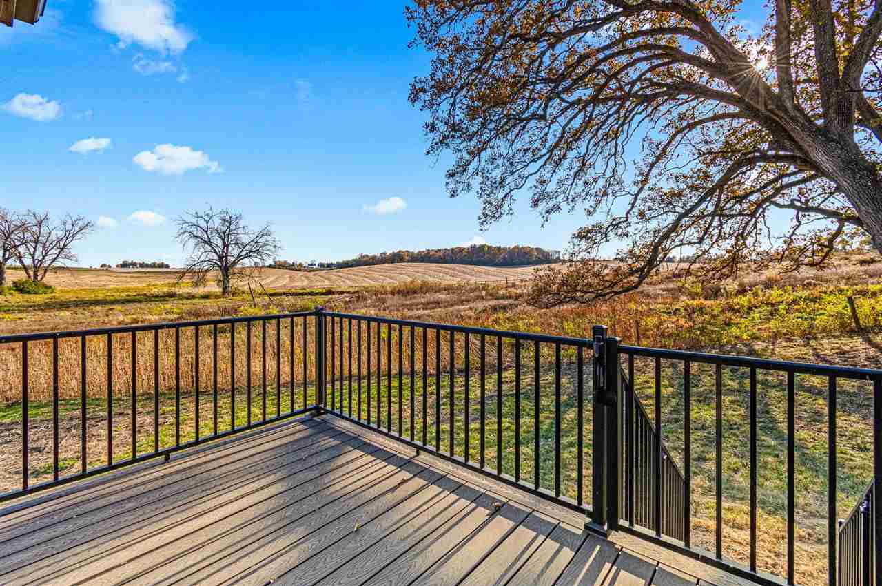 2357 Oak Ln Court SW Iowa City IA 52240