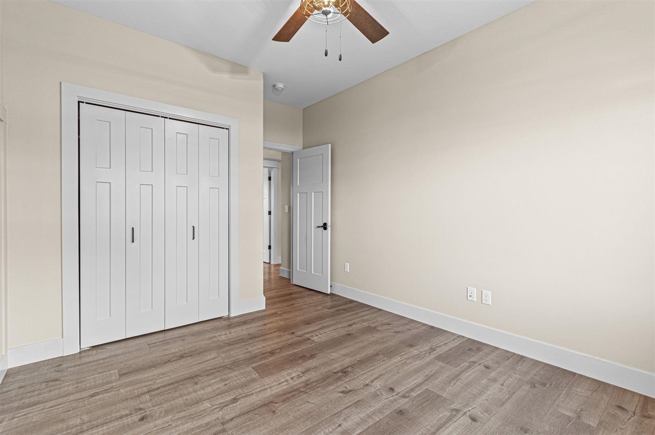 2357 Oak Ln Court SW Iowa City IA 52240