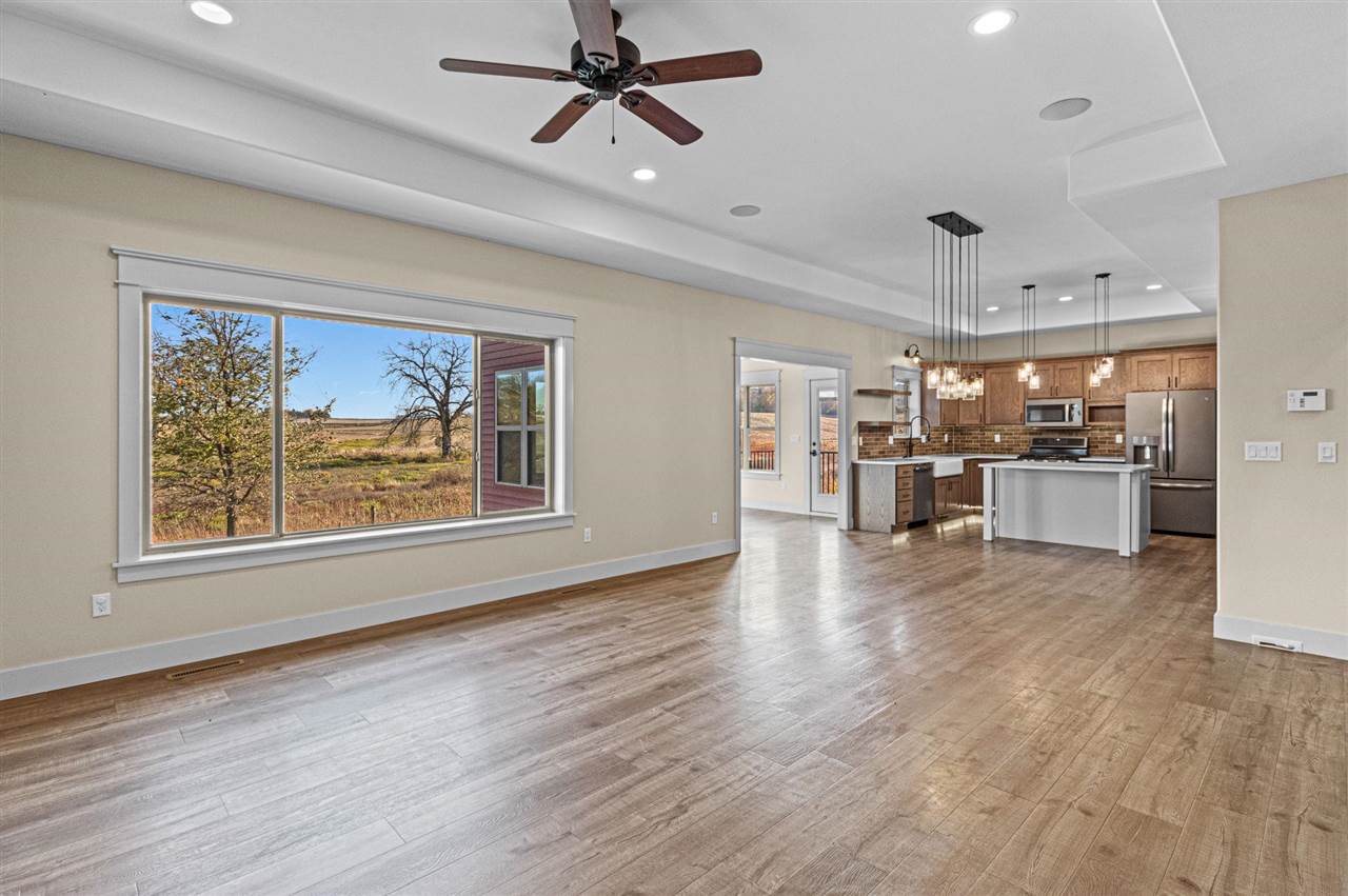 2357 Oak Ln Court SW Iowa City IA 52240