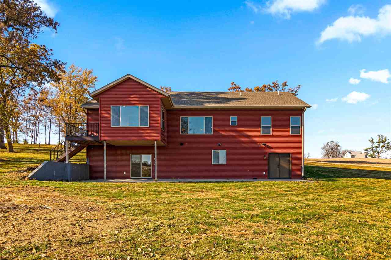 2357 Oak Ln Court SW Iowa City IA 52240