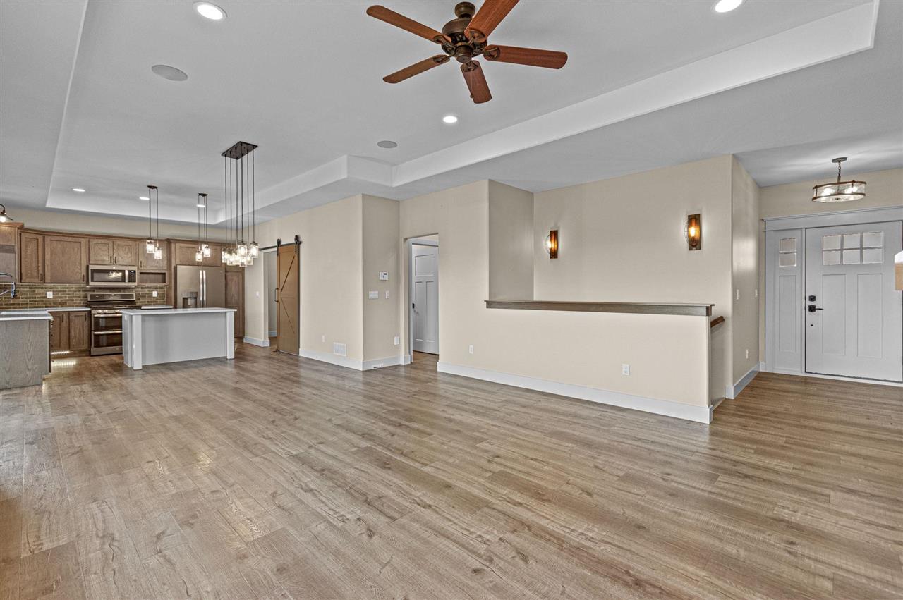 2357 Oak Ln Court SW Iowa City IA 52240