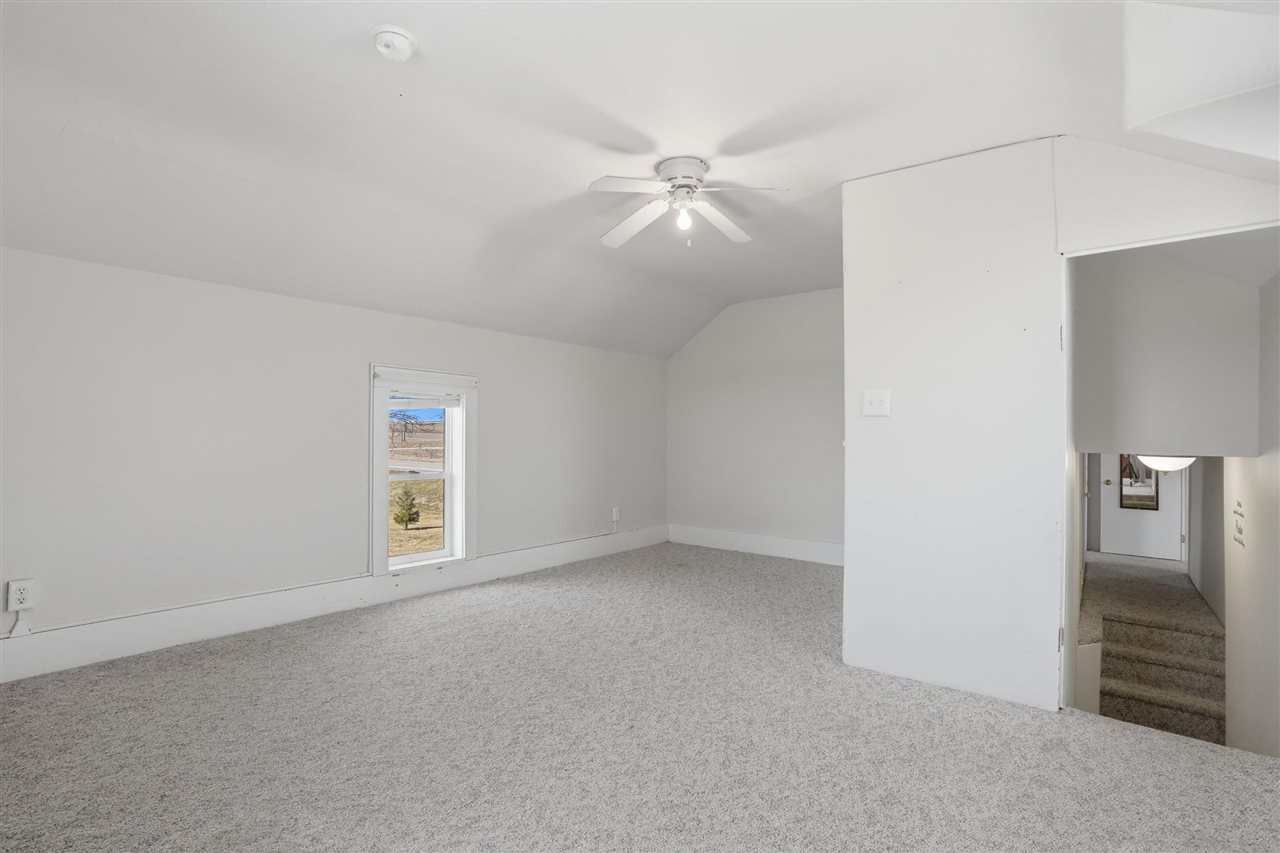 2789 Highway 22 Riverside IA 52327