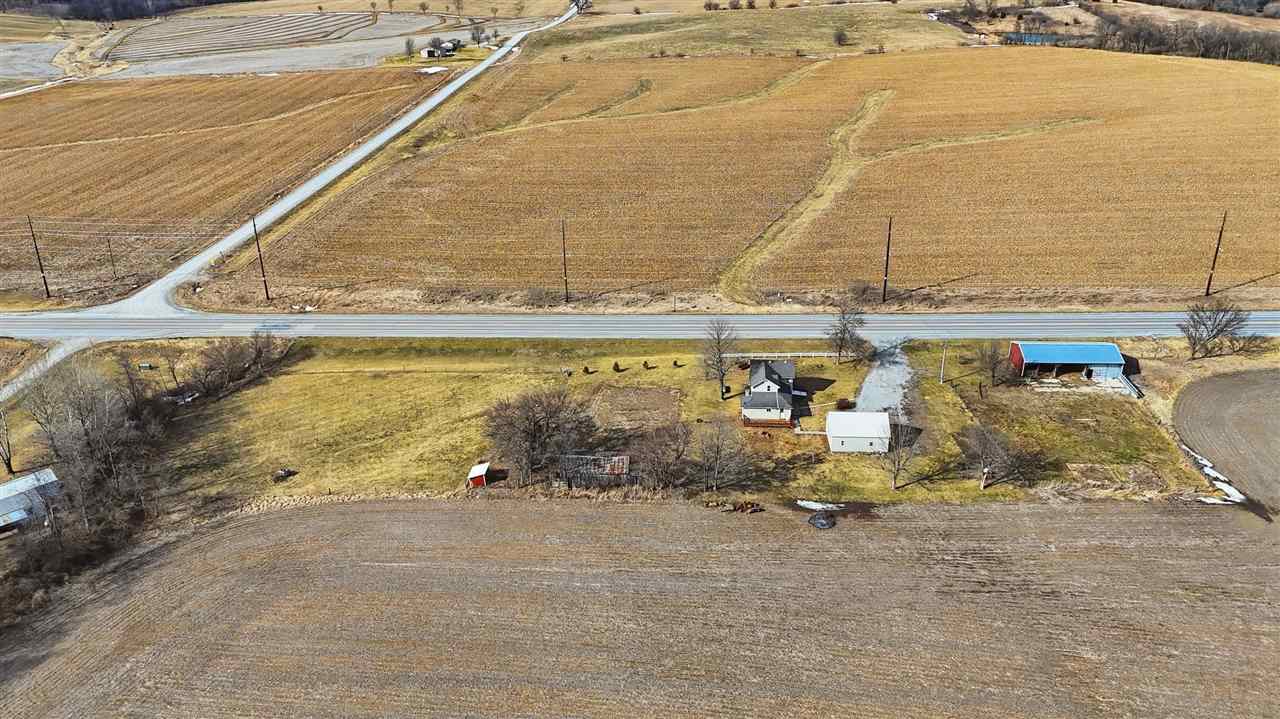 2789 Highway 22 Riverside IA 52327