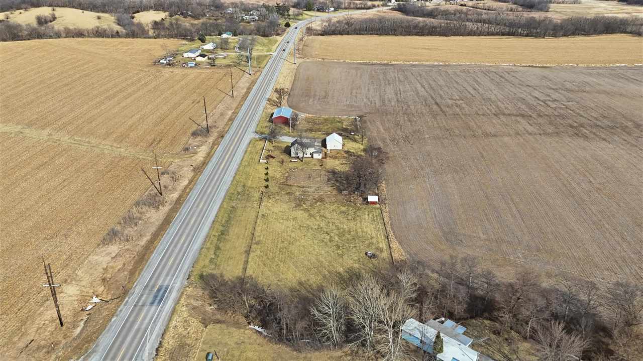 2789 Highway 22 Riverside IA 52327