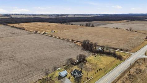 2789 Highway 22 Riverside IA 52327