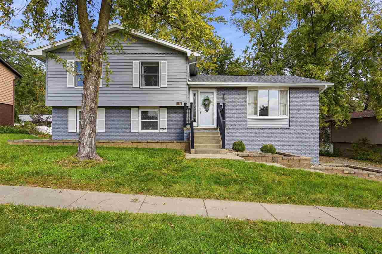 131 Penfro Drive Iowa City IA 52246