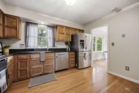 131 Penfro Drive Iowa City IA 52246