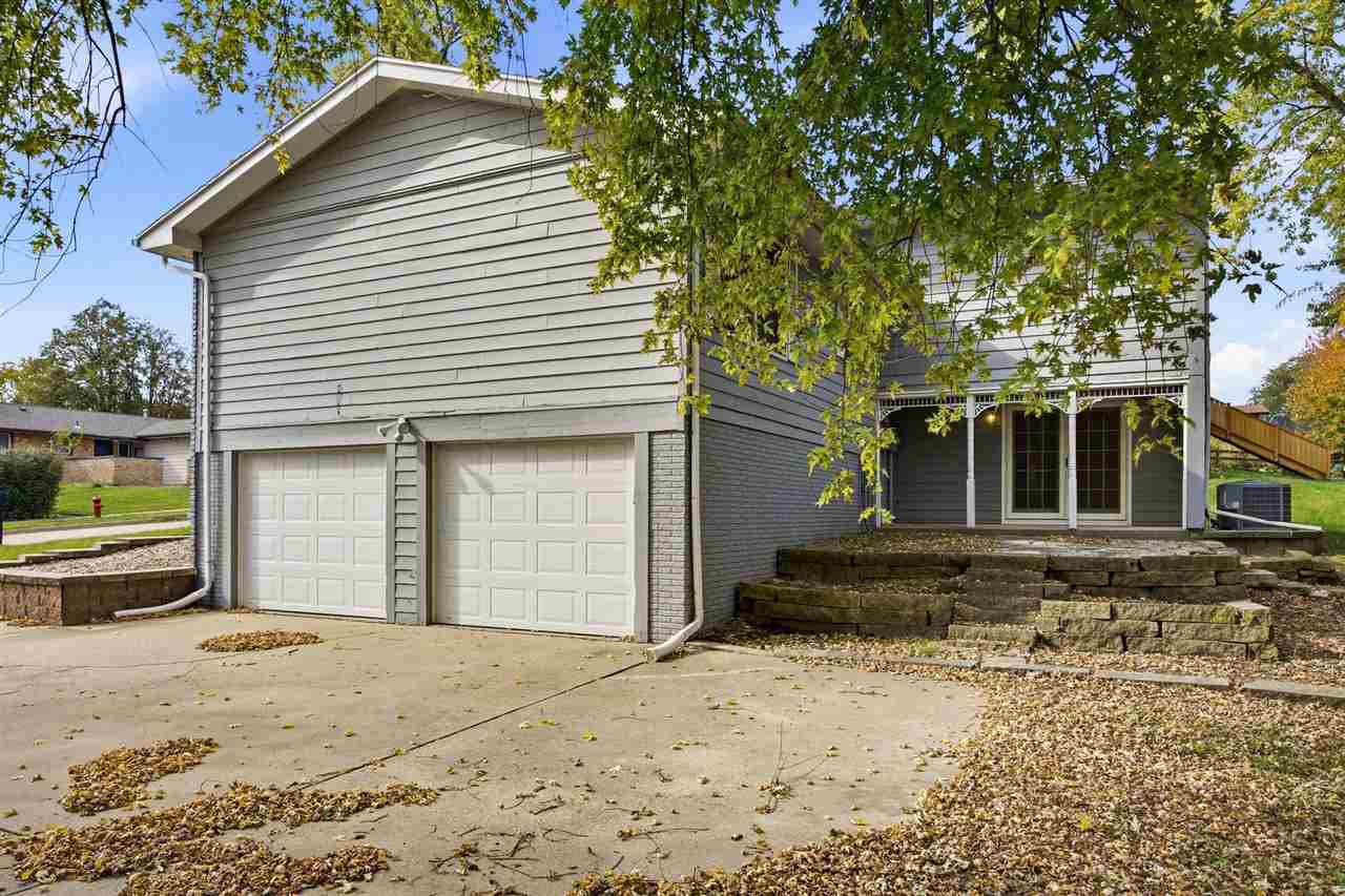 131 Penfro Drive Iowa City IA 52246