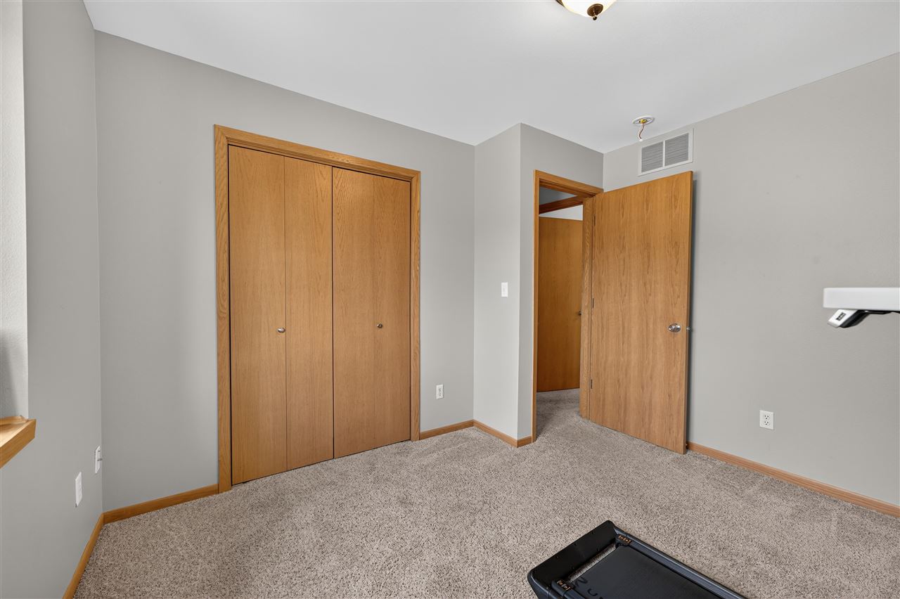 1116 Weeber Street Iowa City IA 52246
