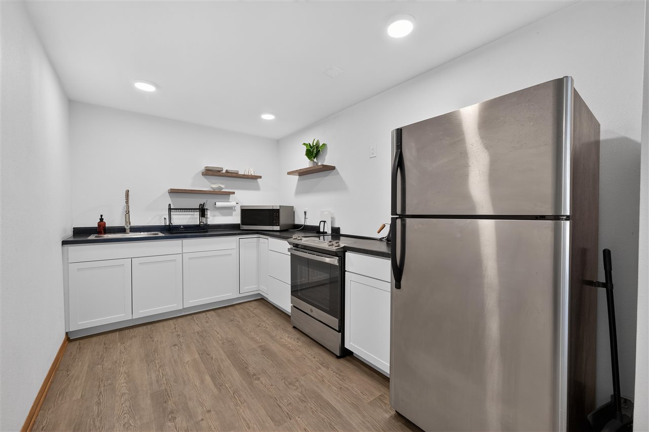 1116 Weeber Street Iowa City IA 52246