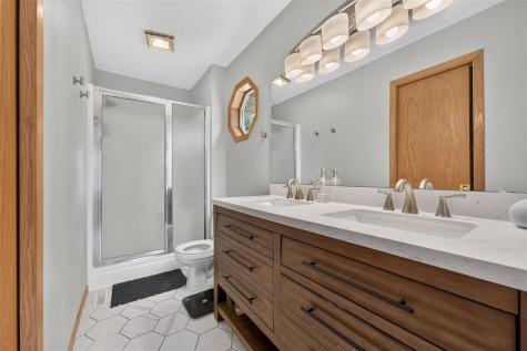 1116 Weeber Street Iowa City IA 52246