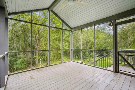 17 Briar Ridge Drive NE Iowa City IA 52240