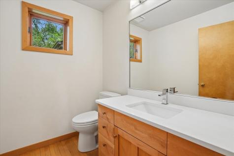 17 Briar Ridge Drive NE Iowa City IA 52240
