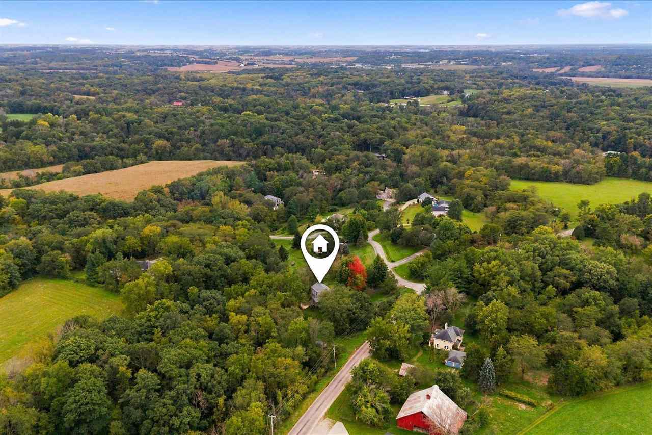 17 Briar Ridge Drive NE Iowa City IA 52240