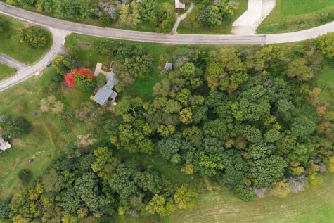 17 Briar Ridge Drive NE Iowa City IA 52240