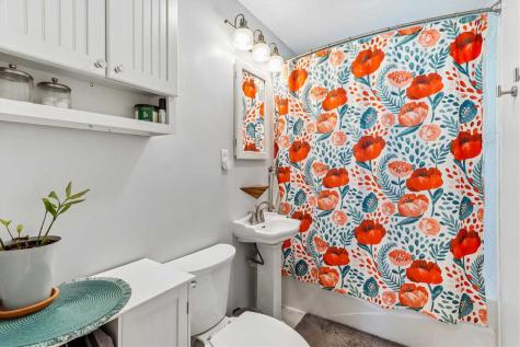 701 Caroline Avenue Iowa City IA 52245