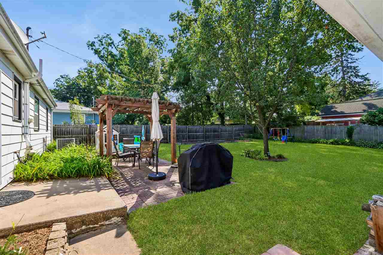 701 Caroline Avenue Iowa City IA 52245