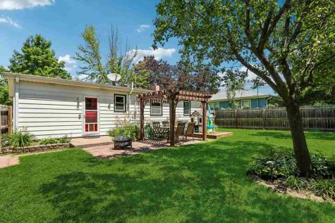 701 Caroline Avenue Iowa City IA 52245