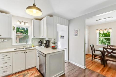 701 Caroline Avenue Iowa City IA 52245