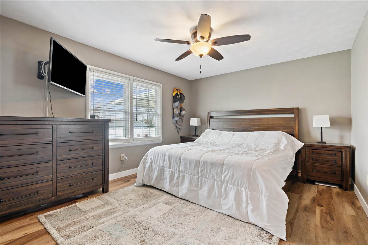 325 Division Street Swisher IA 52338