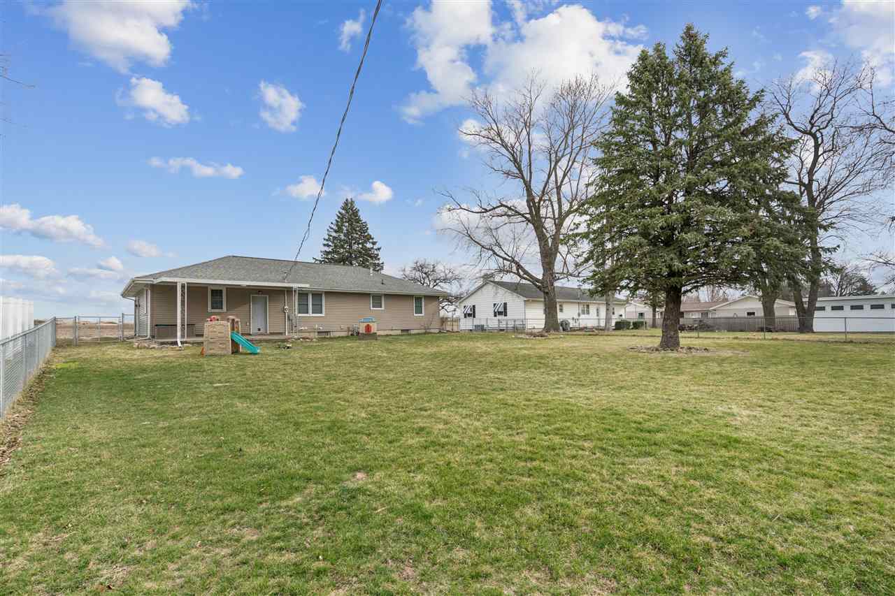 325 Division Street Swisher IA 52338