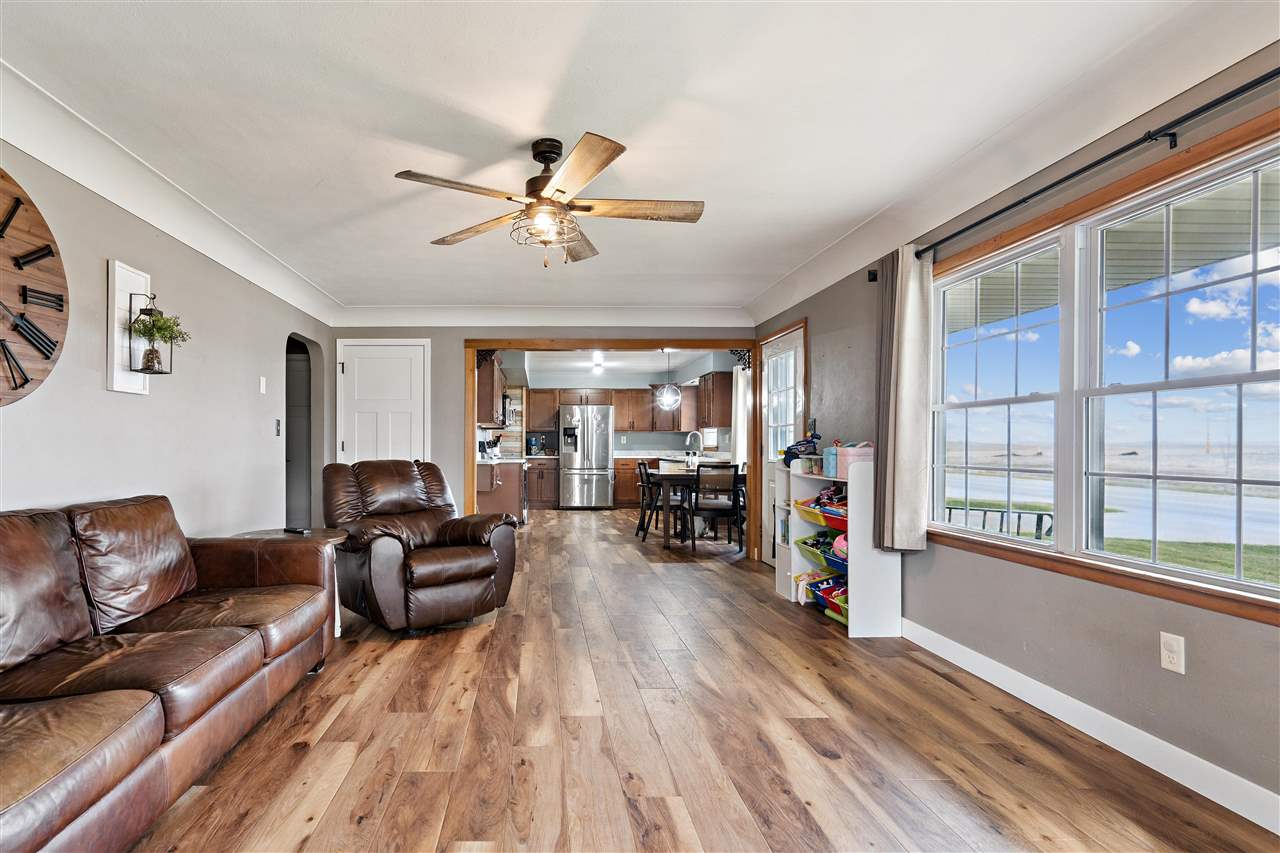 325 Division Street Swisher IA 52338