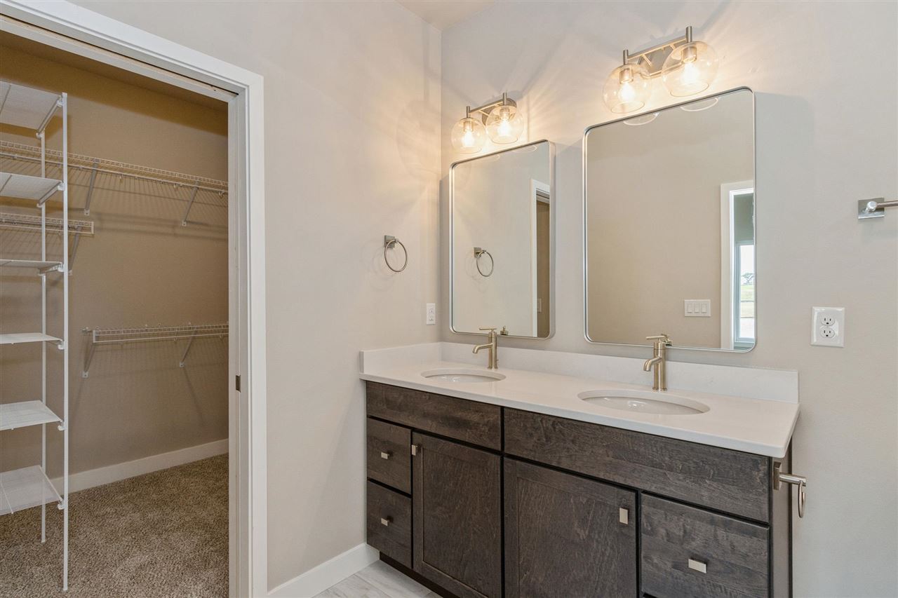 940 Sunrise Drive North Liberty IA 52317