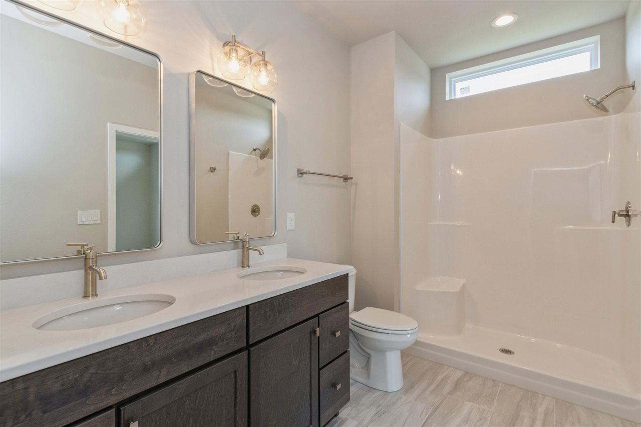 940 Sunrise Drive North Liberty IA 52317
