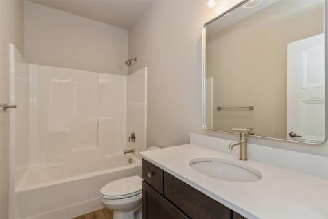 940 Sunrise Drive North Liberty IA 52317