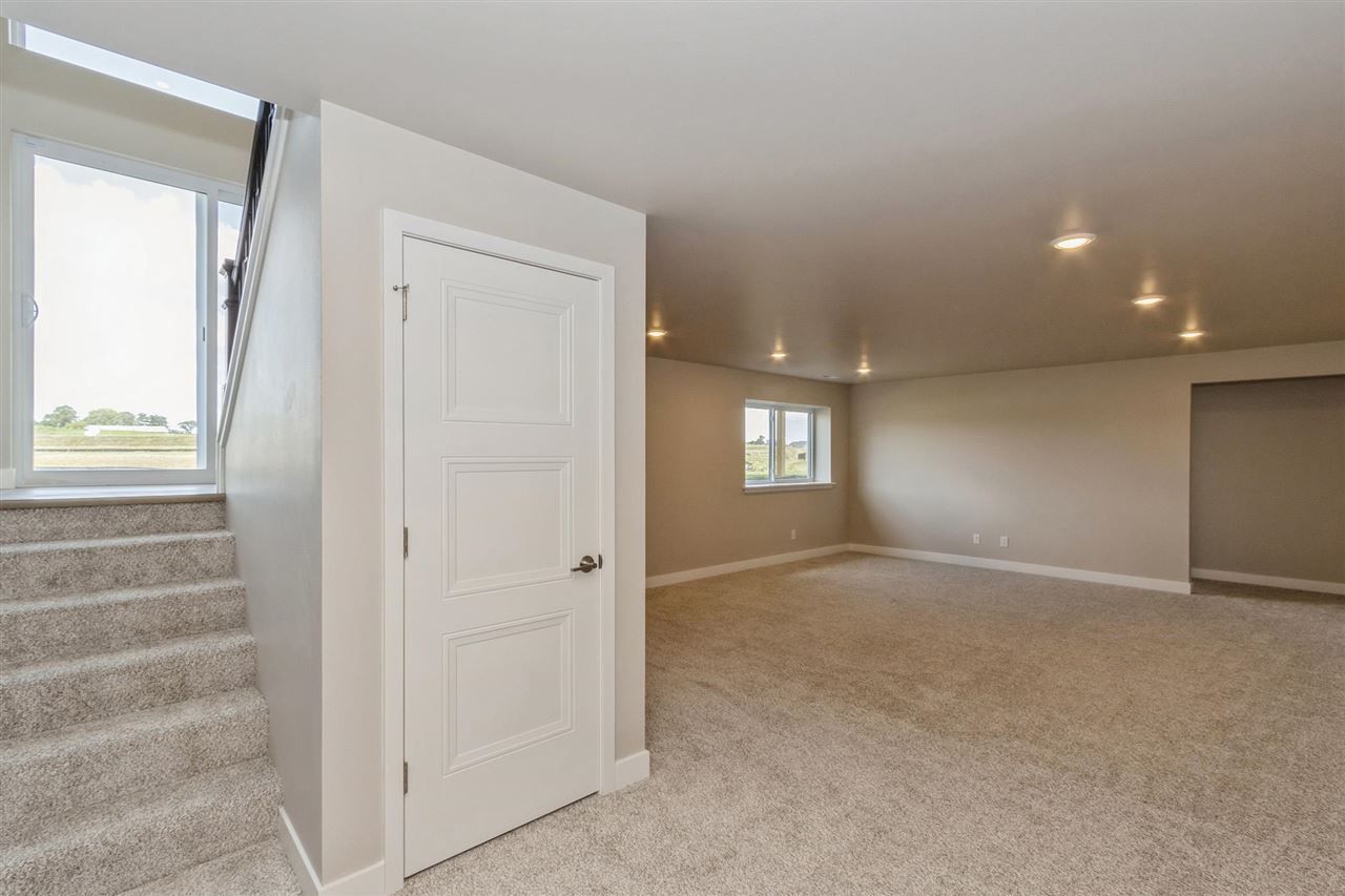 940 Sunrise Drive North Liberty IA 52317