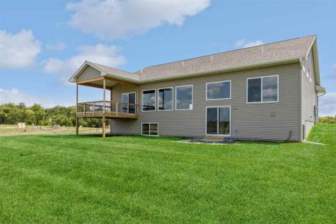 940 Sunrise Drive North Liberty IA 52317